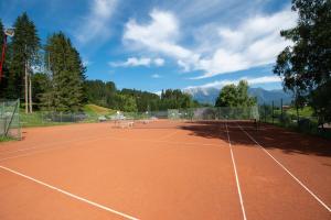 Tennis und/oder Squash in der Unterkunft Hotel Vitaler Landauerhof oder in der Nähe