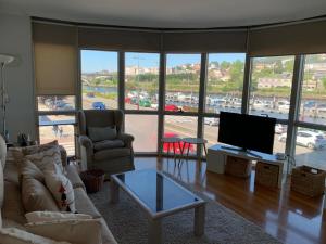 Posedenie v ubytovaní Apartamento Náutico