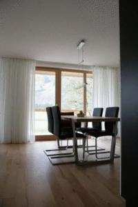 Posedenie v ubytovaní Haus Kanisblick Appartements