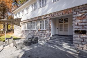 Budova, kde se bed and breakfast nachází