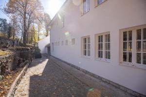 Budova, kde se bed and breakfast nachází