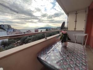Balkón nebo terasa v ubytování Apartmani Tomić 4*
