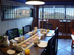 Hotel rural reina Berta提供给客人的早餐选择