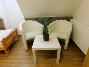 Istumisnurk majutusasutuses Apartmány Brychovi