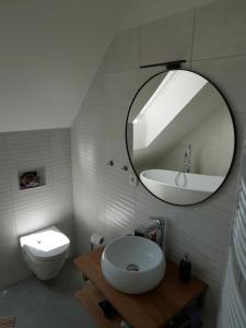 Koupelna v ubytování Chata na Zlatém Hamru