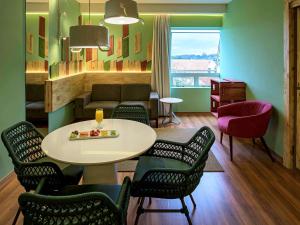 Posezení v ubytování Hotel Nacional Inn Curitiba Santa Felicidade