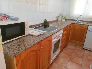 Kuchnia lub aneks kuchenny w obiekcie 0315 Monteverde Limon