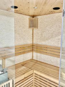 Gallery image of Suite Privative Jacuzzi Sauna de la Villa Del Castagnol in Saint-Nexans