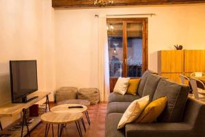 A seating area at Casa Jarreta Centro Albarracin