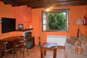 A seating area at Apartamento La Casa del Abuelo Justo