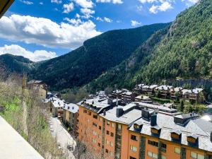 Gallery image of Apartamento Font Blanca en Arinsal in Mas de Ribafeta