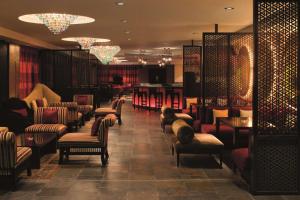 Гостиная зона в Radisson Blu Hotel, Doha
