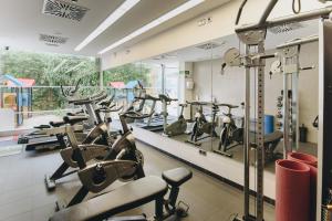 Posilňovňa alebo fitness centrum v ubytovaní Hotel Ivory Playa Sports & Spa