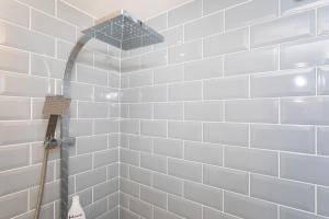 New! Modern Home from Home Apartment by 247 Lets Horsham - Abbey 16