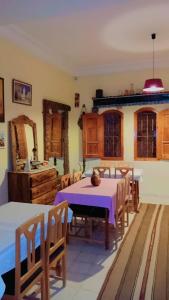 ห้องอาหารหรือที่รับประทานอาหารของ Residence Tozeur Almadina
