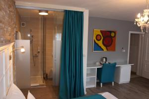 Een bed of bedden in een kamer bij Hotel-Restaurant Kriva Ćuprija
