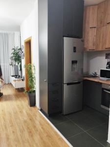 Apartman Lori Mにあるキッチンまたは簡易キッチン
