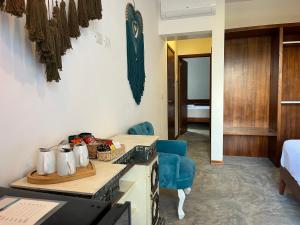 Postel nebo postele na pokoji v ubytování Little Gem Hotel Tulum La Veleta