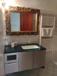 Appartamento Terni Centro tesisinde bir banyo
