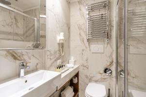 Koupelna v ubytování Hotel Smeraldo