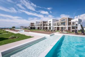 Πισίνα στο ή κοντά στο Thalassa Suites