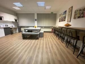 Kuchyň nebo kuchyňský kout v ubytování Hostel Messe Laatzen