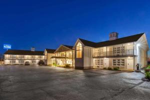 Gallery image of Baymont by Wyndham St. Ignace Lakefront in Saint Ignace
