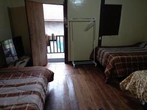 Letto o letti in una camera di Montano Camping & Hostel