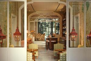 Χώρος καθιστικού στο Albergo Hotel