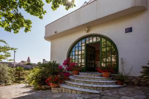 Photo de la galerie de l'établissement Apartments Delfin, à Krk