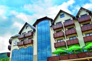 Budynek, w którym mieści się hotel