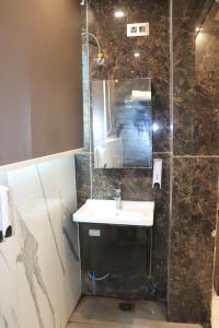 Gallery image of Hotel Shivam Palace 1 Km from Railway Station 1 Km from Bus Stand in Ajmer