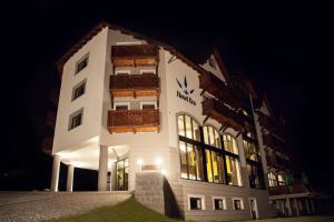 Budynek, w którym mieści się hotel