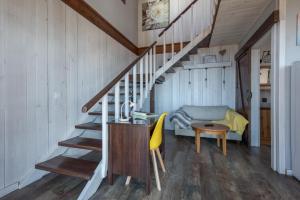 A seating area at Las Hermanas A