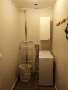 Koupelna v ubytování Jokihelmi-apartment