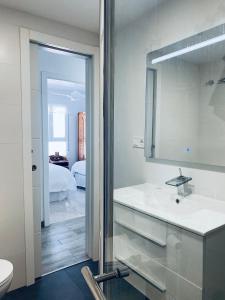 Kúpeľňa v ubytovaní Apartamento, Sol y Playas