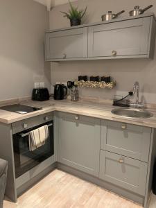 Dapur atau dapur kecil di The Carriage House +7 gambar