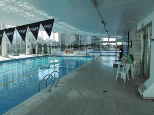 Swimming pool sa o malapit sa Departamento 1 dormitorio en complejo con amenities - Córdoba Ciudad
