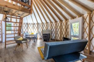 Setusvæði á Yourtes Glamping du Poisson Blanc