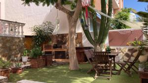 A garden outside Corralejo Garden&Relax