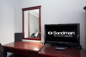 Μια τηλεόραση ή/και κέντρο ψυχαγωγίας στο Sandman Inn Kamloops