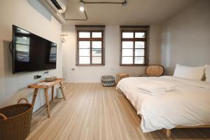 TV a/nebo společenská místnost v ubytování Humanlive