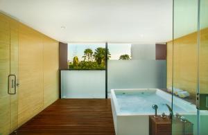 Fotografie z fotogalerie ubytování de Vins Sky Hotel Seminyak v destinaci Seminyak