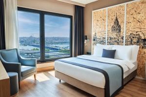 Postel nebo postele na pokoji v ubytování The Halich Hotel Istanbul Karakoy - Special Category