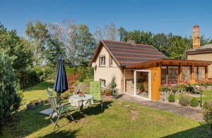 Aed väljaspool majutusasutust Ferienhaus Rabold