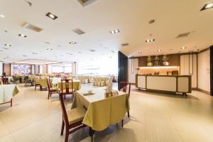 Restaurace v ubytování Kentington Resort