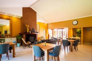 Gallery image of bWhale guest house in Knysna