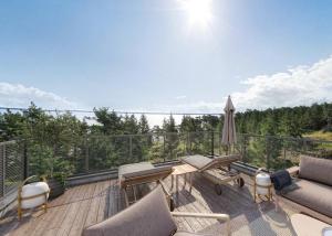 Balkón nebo terasa v ubytování Västös Strand by FIRST Hotels