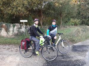 רכיבה על אופניים ב-Manoir du Bois Joly - Cabanes de Berger או בסביבה