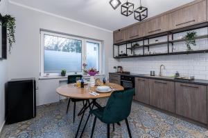 Kuchnia lub aneks kuchenny w obiekcie Exclusive Apartment Centrum 2